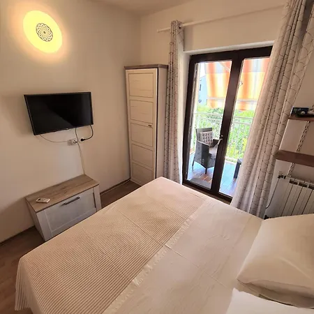Apartments & Rooms Tom Medulin Extérieur photo